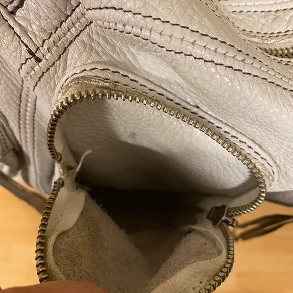 EUC Authentic Roots Leather Tassel handbag. - Picture 5 of 15